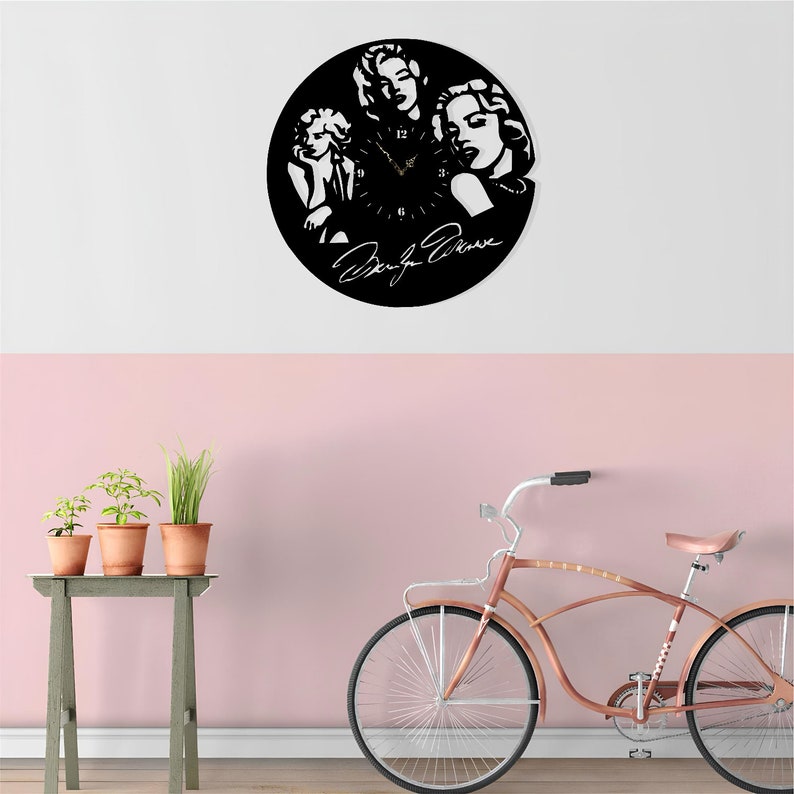 Wall Clock Mega Bundle: 350+ Designs